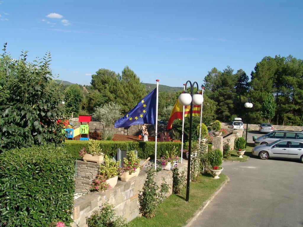 Bungalows Pena Montanesa Ainsa Exterior photo